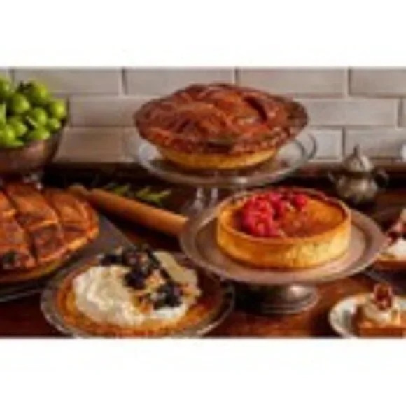 Curtis Stone Pie Maker - NEW - Picture 4 of 4